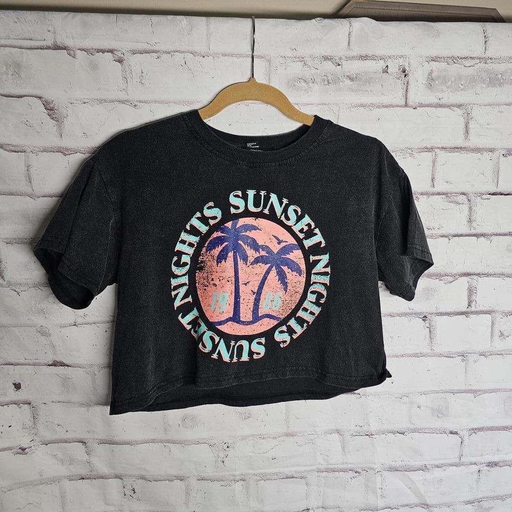 Forever 21 Black Grapic T